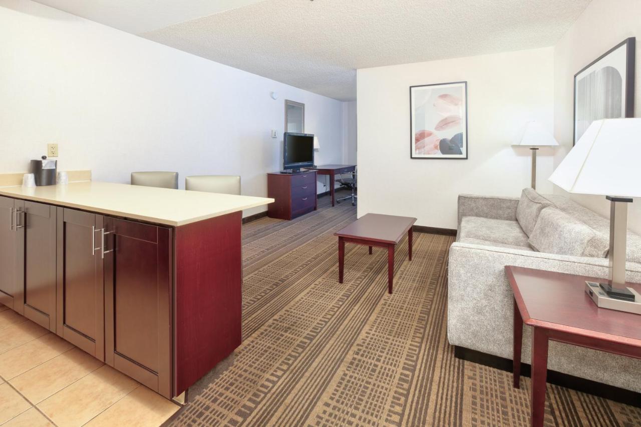 Holiday Inn & Suites Santa Maria By Ihg Eksteriør bilde
