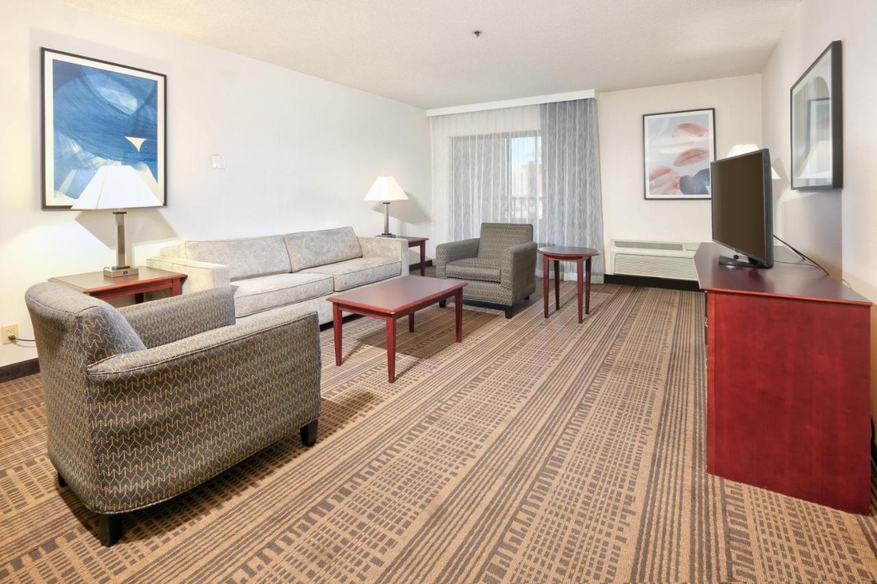 Holiday Inn & Suites Santa Maria By Ihg Eksteriør bilde