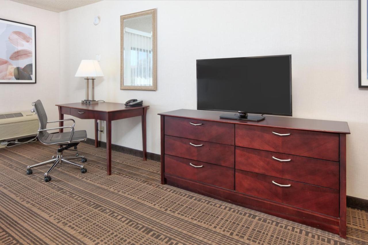 Holiday Inn & Suites Santa Maria By Ihg Eksteriør bilde