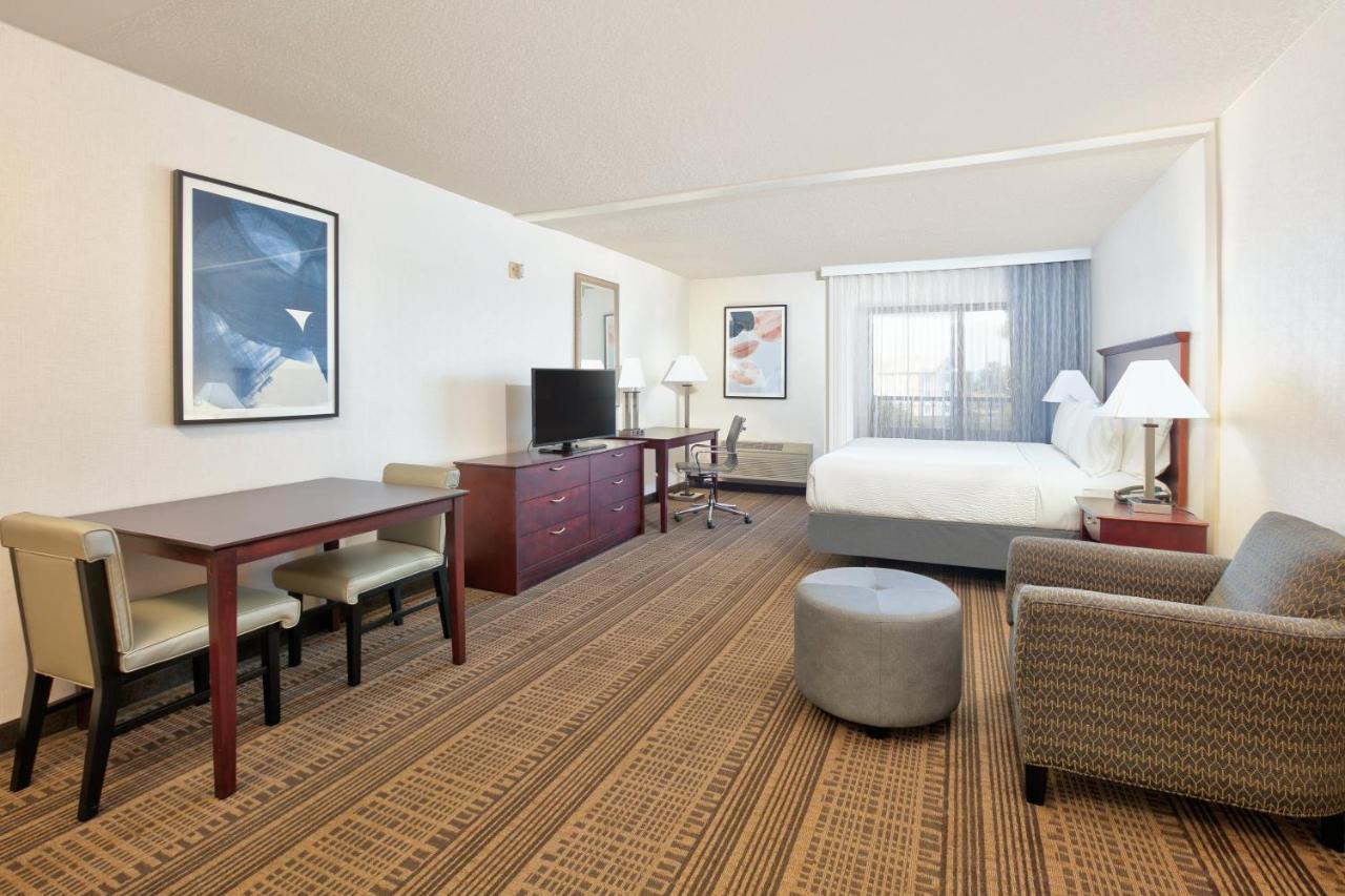 Holiday Inn & Suites Santa Maria By Ihg Eksteriør bilde